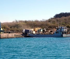 Rozladunek promu